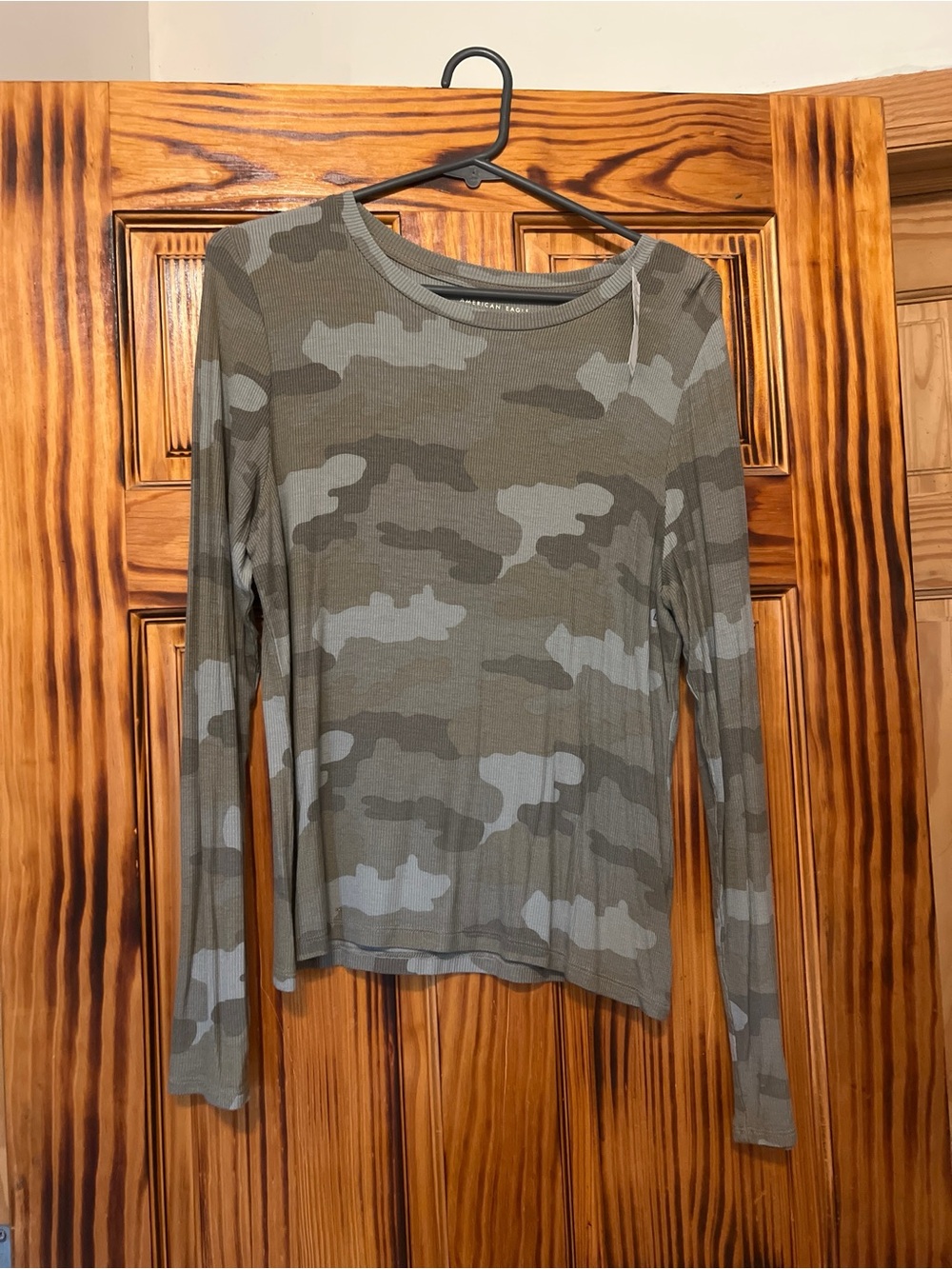 Women’s Olive Camo Long Sleeve Top -American eagle outfitters